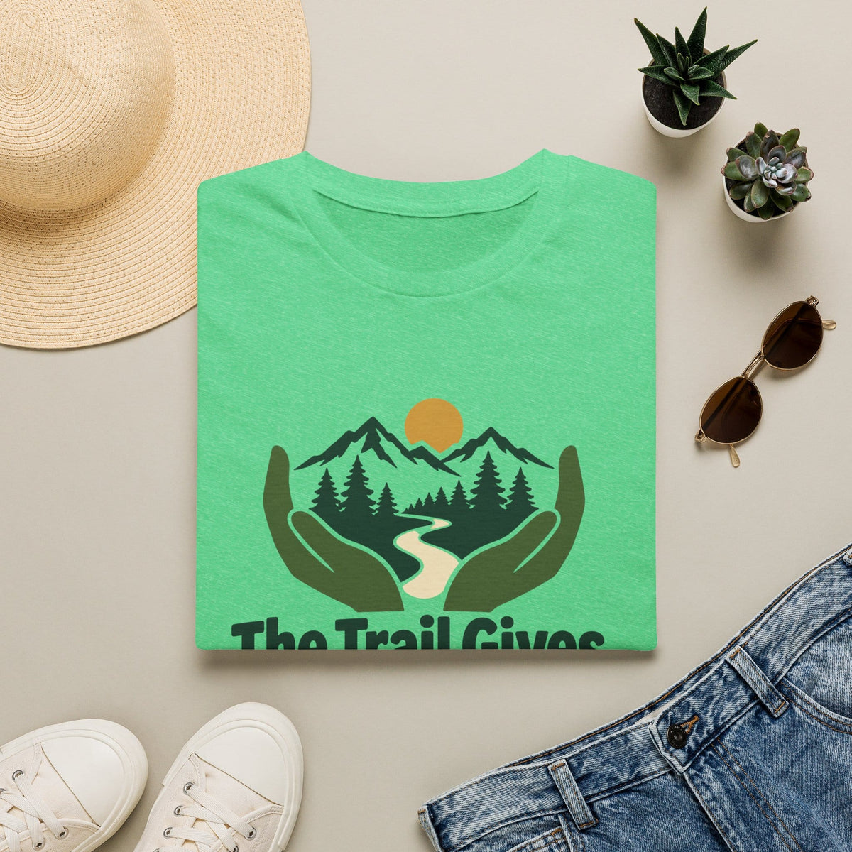 T-Shirt Heather Irish Green / S Trail Gives Back