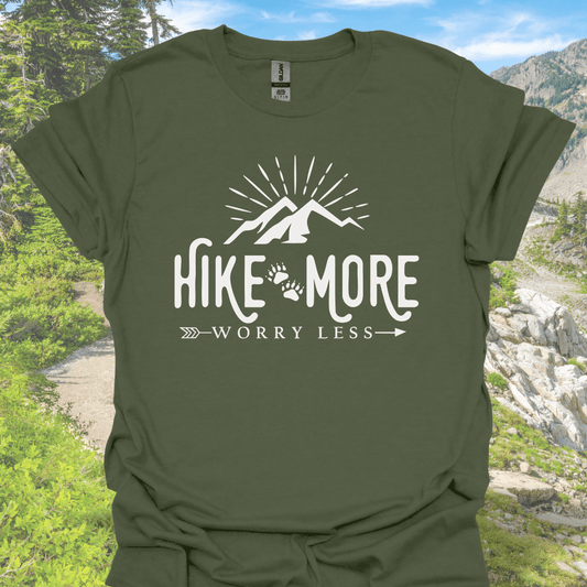 T-Shirt Military Green / S Hike More, Worry Less – Outdoor Adventure T-Shirt