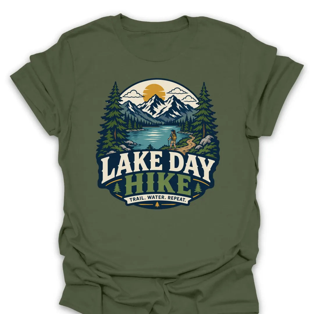 T-Shirt Military Green / S Lake Day Hike