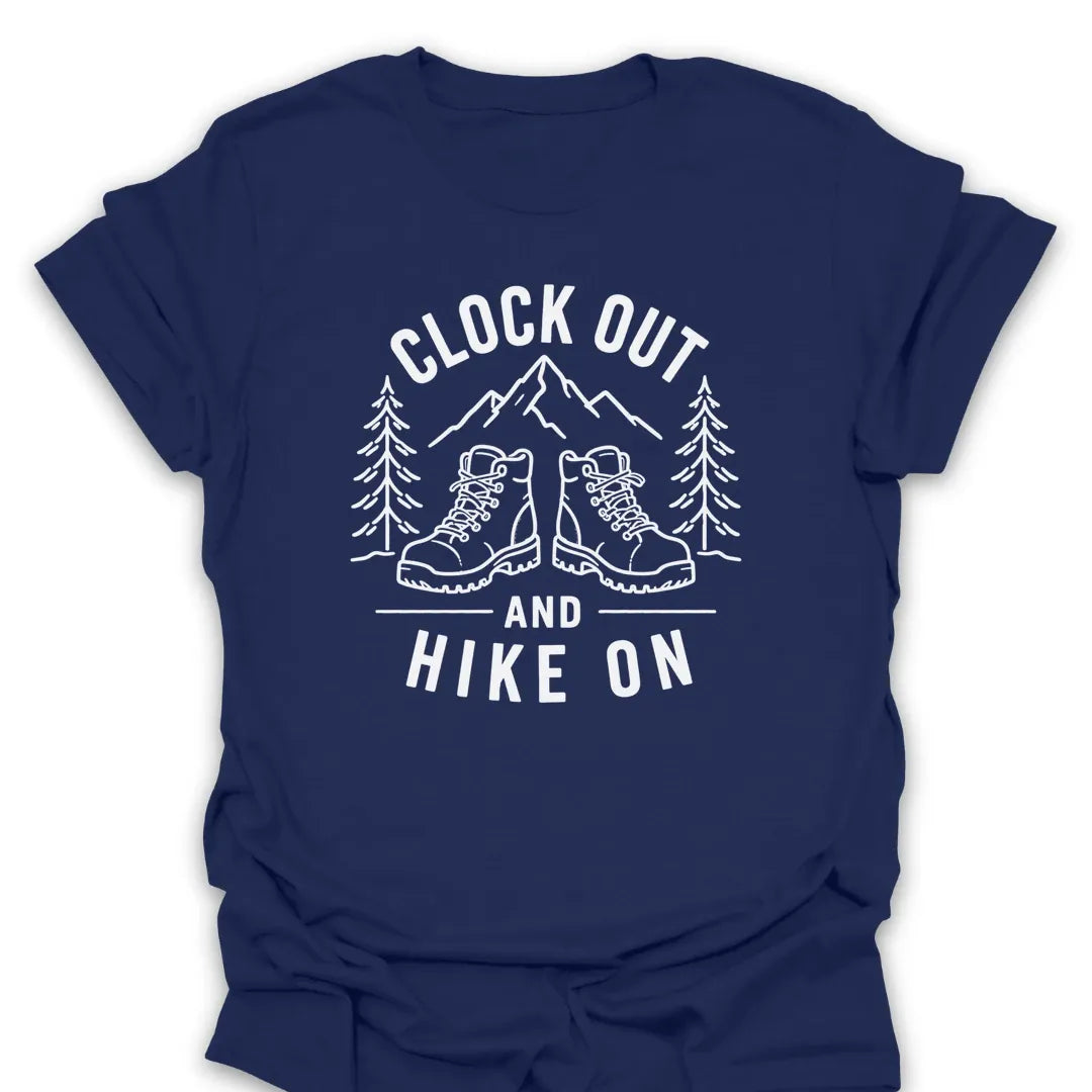 T-Shirt Navy / S Clock Out Hike On T-Shirt