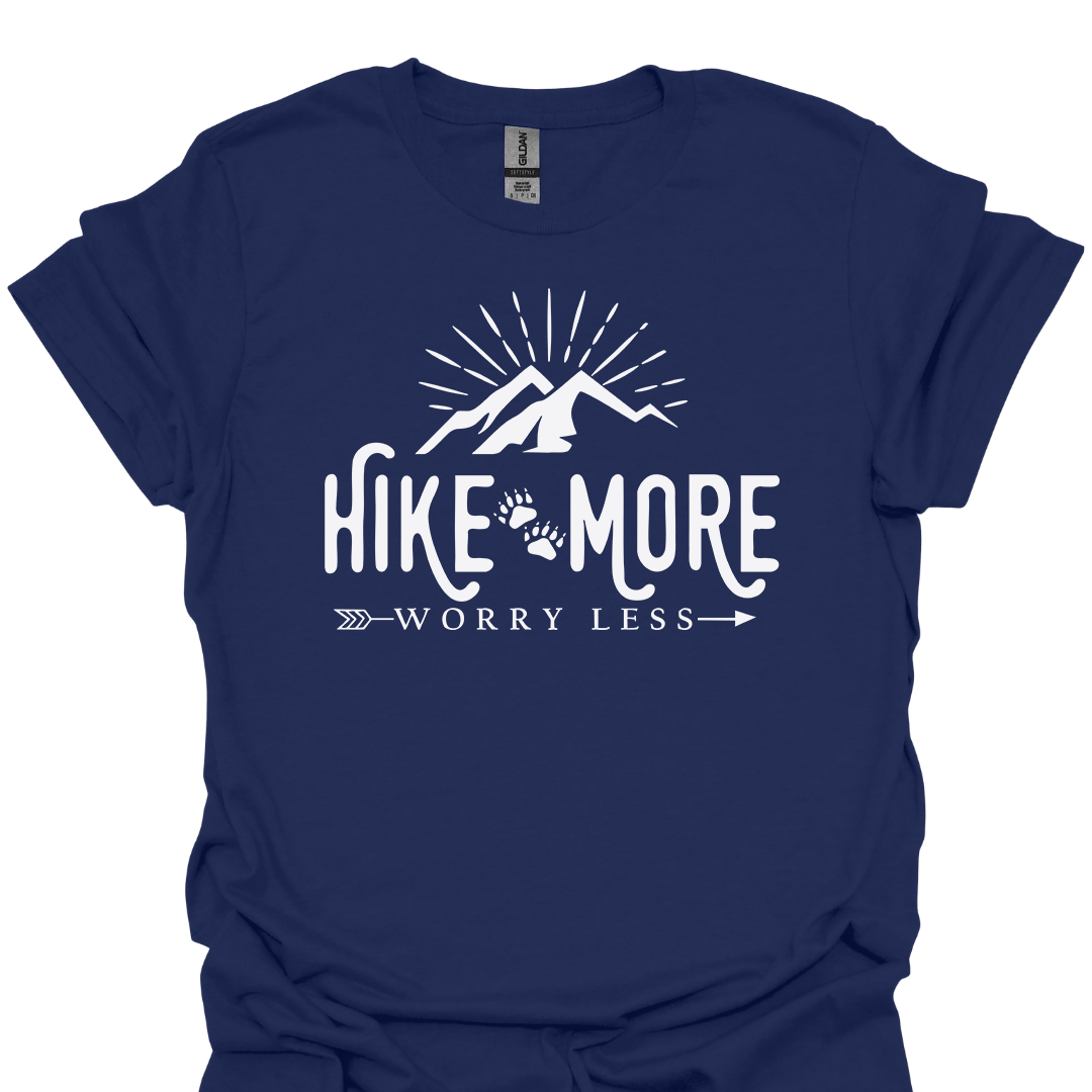 T-Shirt Navy / S Hike More, Worry Less – Outdoor Adventure T-Shirt