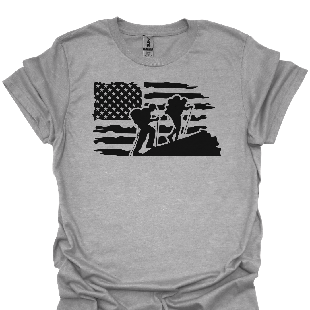 T-Shirt Sport Grey / S American Flag Hiking Silhouette – Patriotic Outdoor T-Shirt